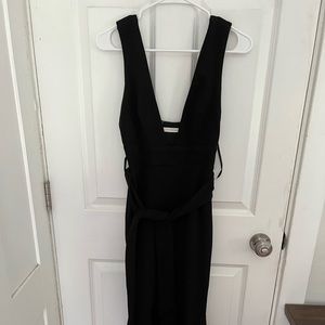 Hello Molly black plunge neck trumpet style midi dress